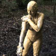 Pure Paint: Elisa in Forest Mud