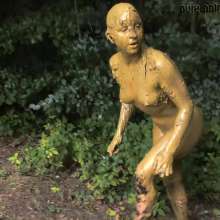 Pure Paint: Elisa in Forest Mud