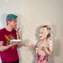 Slimed Models: Eliza Takes Our First Cake, and Our Biggest Pie Scene Ever