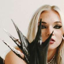 Pieman: Aew star Julia Hart plays with black slime.
