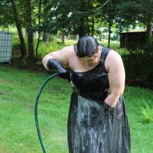 JD and Messy Andi: Splatter Emporium Gunge Test and Comparison