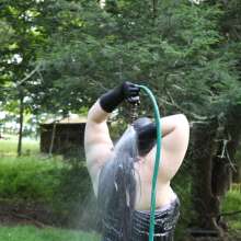 JD and Messy Andi: Splatter Emporium Gunge Test and Comparison