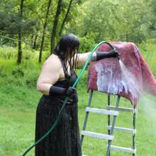 JD and Messy Andi: Splatter Emporium Gunge Test and Comparison