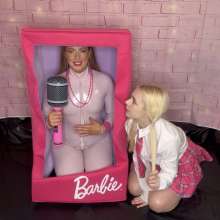 bsmessybakery: Real life barbie