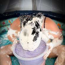 MissNoire - EffToy: MissNoire Messy Fluff and Multi-Colored Batter Bucket Face Dunking