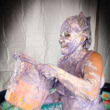 MissNoire - EffToy: MissNoire Messy Fluff and Multi-Colored Batter Bucket Face Dunking