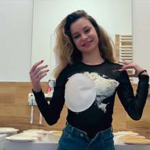 Your Wet Cat: I Was Covered in 15 Cakes and You and I Interacted with You