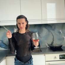Your Wet Cat: I Was Covered in 15 Cakes and You and I Interacted with You