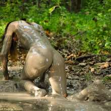 dlodoski: Alora Erotic in Deep Mpvbleck--Photos