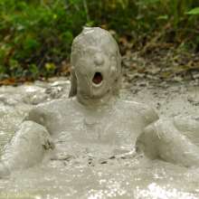 dlodoski: Anabelle and Her Mud Bubble Dress--Photos