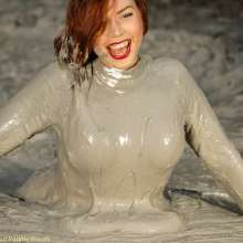 dlodoski: Ludella and Her Messy Muddy Dress--Photos