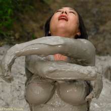dlodoski: Nyssa, Sinking About You in Deep Clay--Photos