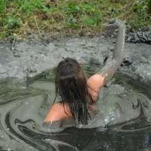 dlodoski: Nyssa, Sexy, Sinking and Stuck--Photos