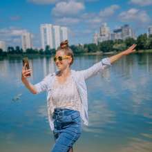 Wet Live Team: Natashka in a Casual Outfit Is Completely Wet and Happy