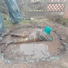 Darkabyss445: PVC Rainwear and Wellies in the Mud