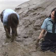 DungeonMasterOne: School Uniform Mud Test