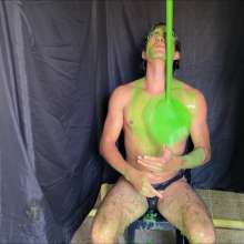 RevSlymsford: Wilfred Tries Gungetank Quiz + Gets Multiple Green Slimings