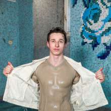 WetlookerUpdates: Wet guys on Wetlooker!