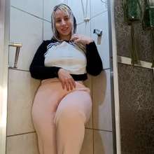 wet.look.me: Wetlook girl in shower gets wet | Wetlook.biz