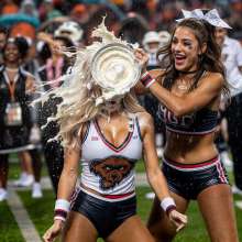 Sleazoid44: More Cheerleaders as Preseason Begins