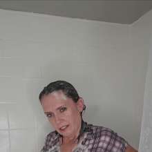 truckandballcaplovingal: Angel in Shower Wearing Plaid and Jeans