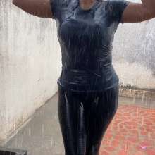 Wam Bagheera Studio: Bagheera Gets Soaked in The Rain in Gym Clothes