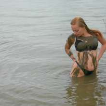 WetPlace: Beautiful Eileen River Jeans