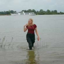 WetPlace: Beautiful Eileen River Jeans