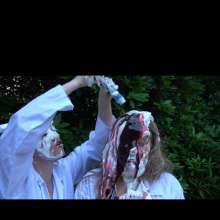 bsmessybakery: Bri and Zoe Page's Formula Demonstration Backfires