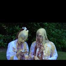 bsmessybakery: Bri and Zoe Page's Formula Demonstration Backfires
