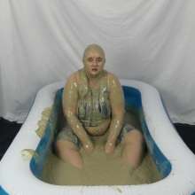 CheekyLuna: CheekyLuna's Mud Boot Camp