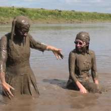 DungeonMasterOne: Dress Vs Pants in the Mud with Isabeau and Lady Jennifer