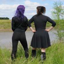 DungeonMasterOne: Dress Vs Pants in the Mud with Isabeau and Lady Jennifer