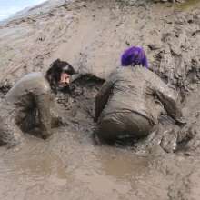 DungeonMasterOne: Dress Vs Pants in the Mud with Isabeau and Lady Jennifer