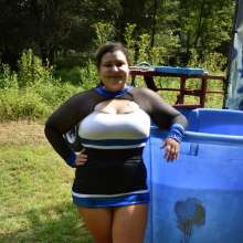 JD and Messy Andi: Cheerleader Dunked!
