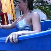 wamtec: Dunk Tank Divas--Tori in Hot Pants