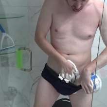 mhop: If You Can Catch Me, Creamed with Cool Whip!