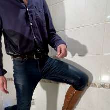 wetmart2240: Soaking my Brown Stiletto Boots
