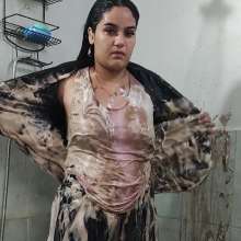 Ready2Wam Studio: Karla Gets Wet After Meeting Leather