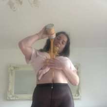 Luscious Laura: Louis J's First Time Self Messing