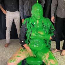 RevSlymsford: Milf Dani's Ma Covered In Slime and Wanks To Climax