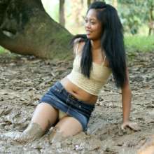 dlodoski: Aiza is Ditsy and Muddy, Ultimate Edit--Photos