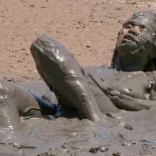 dlodoski: Camilla is Talkin' and Rubbin' in the Mud--Photos