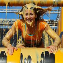 schneider: Messy Ninja Warrior Assault Course