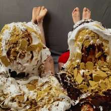 The Man and The Wife: New Download- 'Quickie #17: Paige and Samantha Bunny Pose Pied'