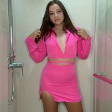 WetPlace: Stunning Anny Shower In Pink Skirt