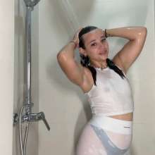 WetPlace: Stunning Anny Shower In White Clothes
