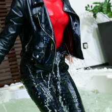 Lara_eurowam: New video in download store and on wam.tv!