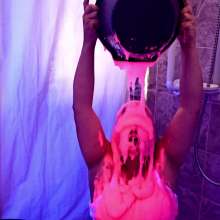 jde44: UV Girl