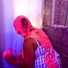 jde44: UV Girl